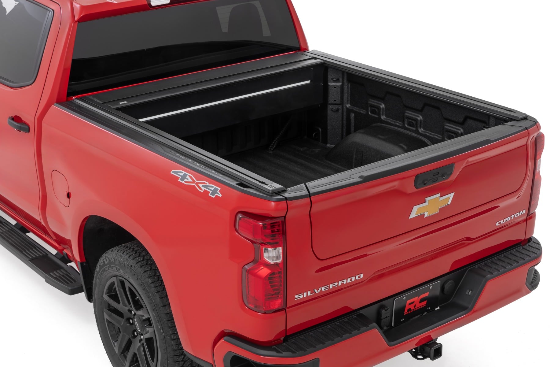 Powered Retractable Bed Cover | 5'10" Bed | Chevy/GMC Sierra 1500 (19-26)/Silverado 1500 (19-26) - Image 2