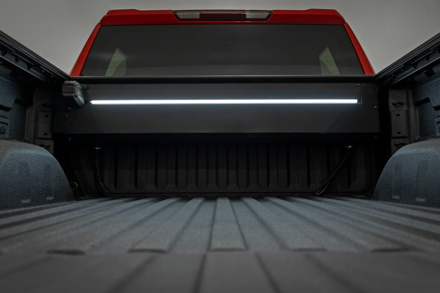 Powered Retractable Bed Cover | 5'10" Bed | Chevy/GMC Sierra 1500 (19-26)/Silverado 1500 (19-26) - Image 5