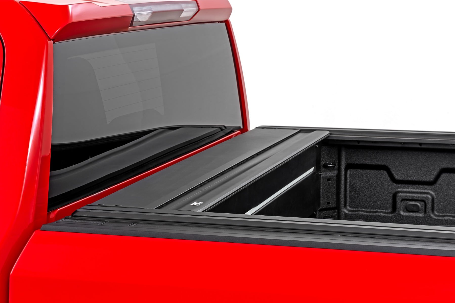 Powered Retractable Bed Cover | 5'10" Bed | Chevy/GMC Sierra 1500 (19-26)/Silverado 1500 (19-26) - Image 4
