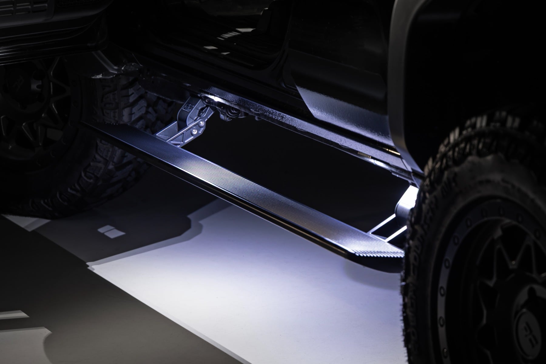 Power Running Boards | HT-Series | Toyota 4Runner (2025-2026) - Image 5