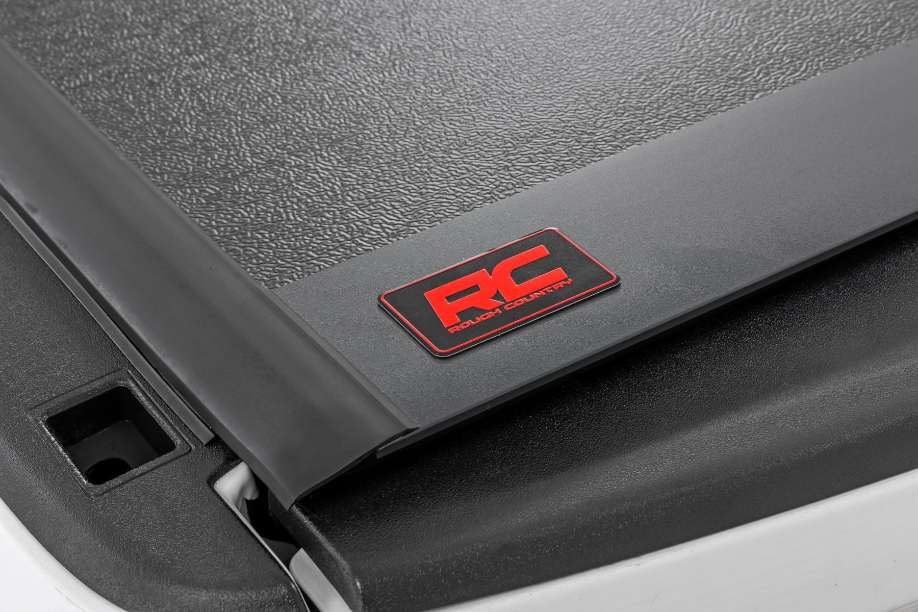 Hard Low Profile Bed Cover | 6'4" Bed | Ram 1500/2500/3500 2WD/4WD (10-25 & Classic) - Image 6