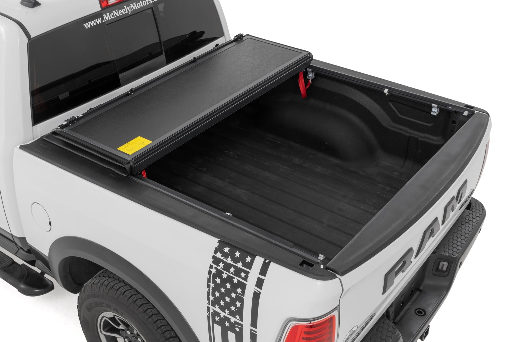 Hard Low Profile Bed Cover | 6'4" Bed | Ram 1500/2500/3500 2WD/4WD (10-25 & Classic) - Image 2
