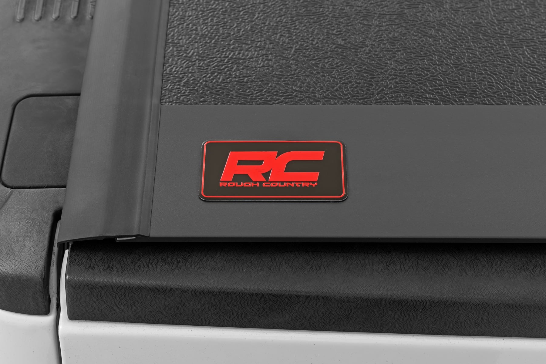 Hard Low Profile Bed Cover | 6'7" Bed | Ford F-150 2WD/4WD (2004-2014) - Image 6