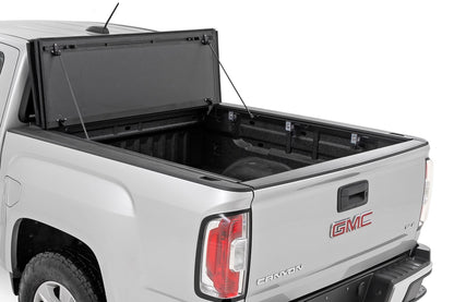 Hard Tri-Fold Flip Up Bed Cover | 5' Bed | Chevy/GMC Canyon/Colorado (15-26) - Image 2