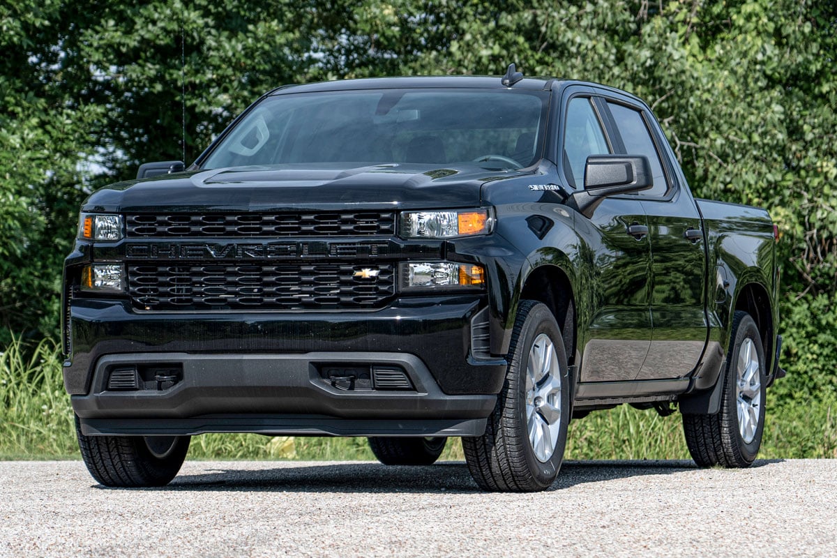 Lowering Shackles | 1-1.5 Inch | Chevy/GMC Sierra 1500 (19-26)/Silverado 1500 (19-26) - Image 3
