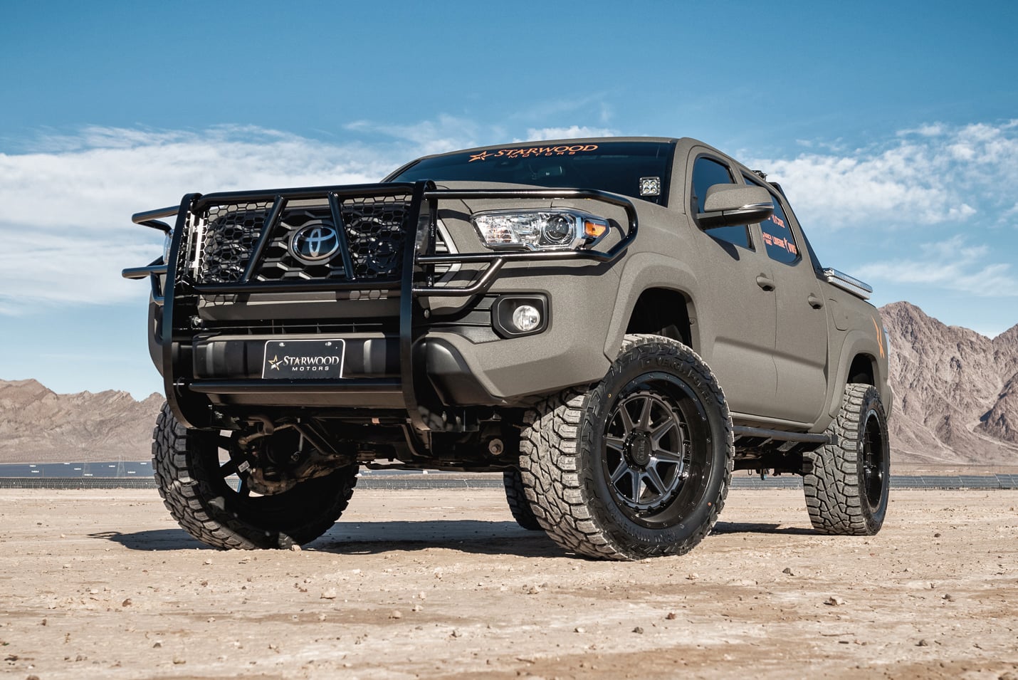 35x12.50R17 Venom Terra Hunter R/T - Image 6