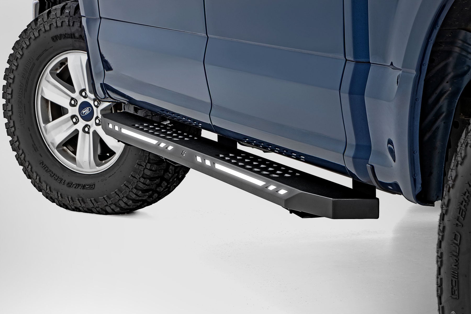 AC2 Running Boards | Amber/White | Crew Cab | Ford F-150/Lightning/F-250/F-350/Raptor (15-26) - Image 2