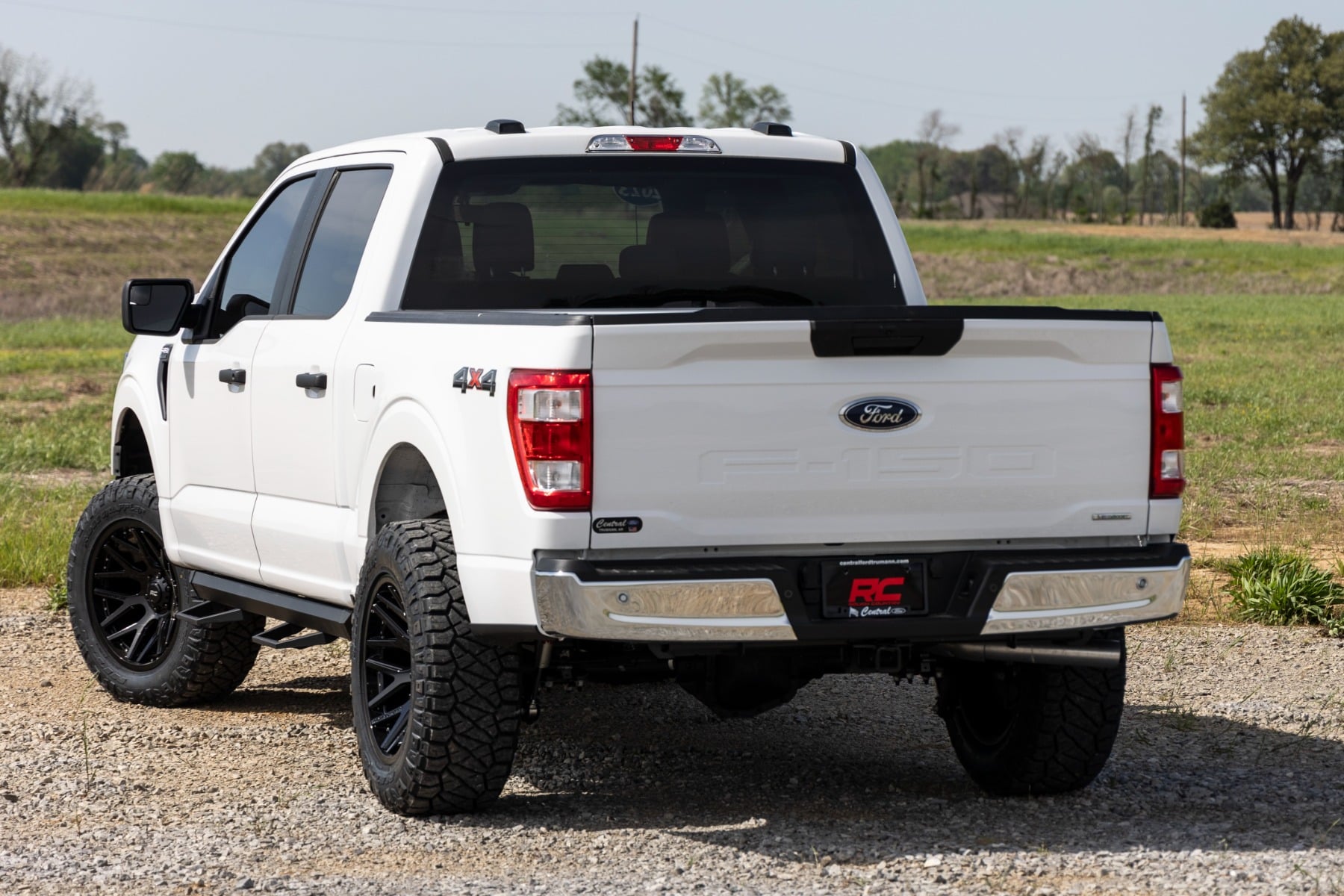 SRL2 Adj Aluminum Step | Crew Cab | Ford F-150/Lightning/F-250/F-350/Raptor (15-26) - Image 6