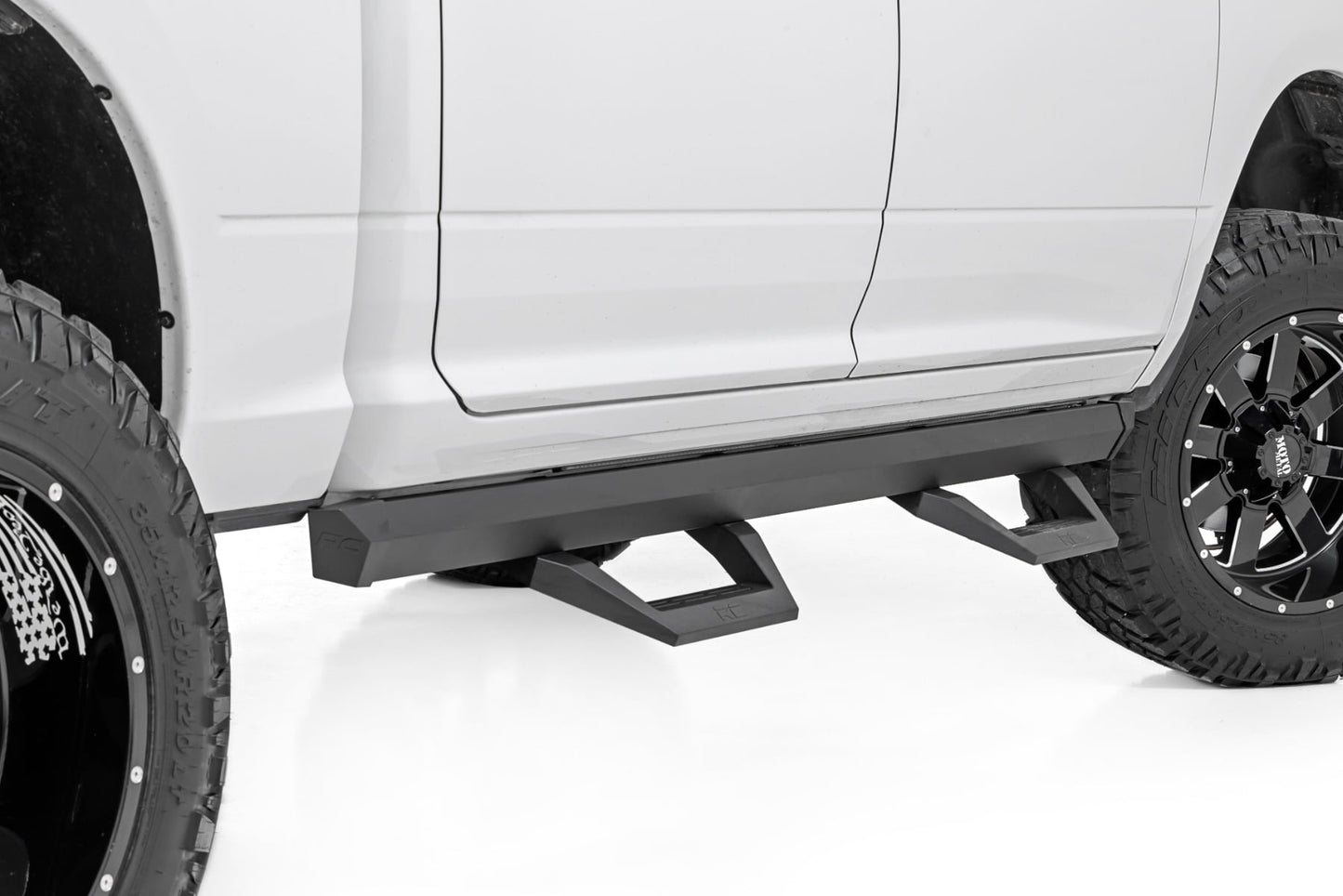SRX2 Adj Aluminum Step | Crew Cab | Ram 1500/2500/3500 2WD/4WD (2010-2018 & Classic) - Image 2