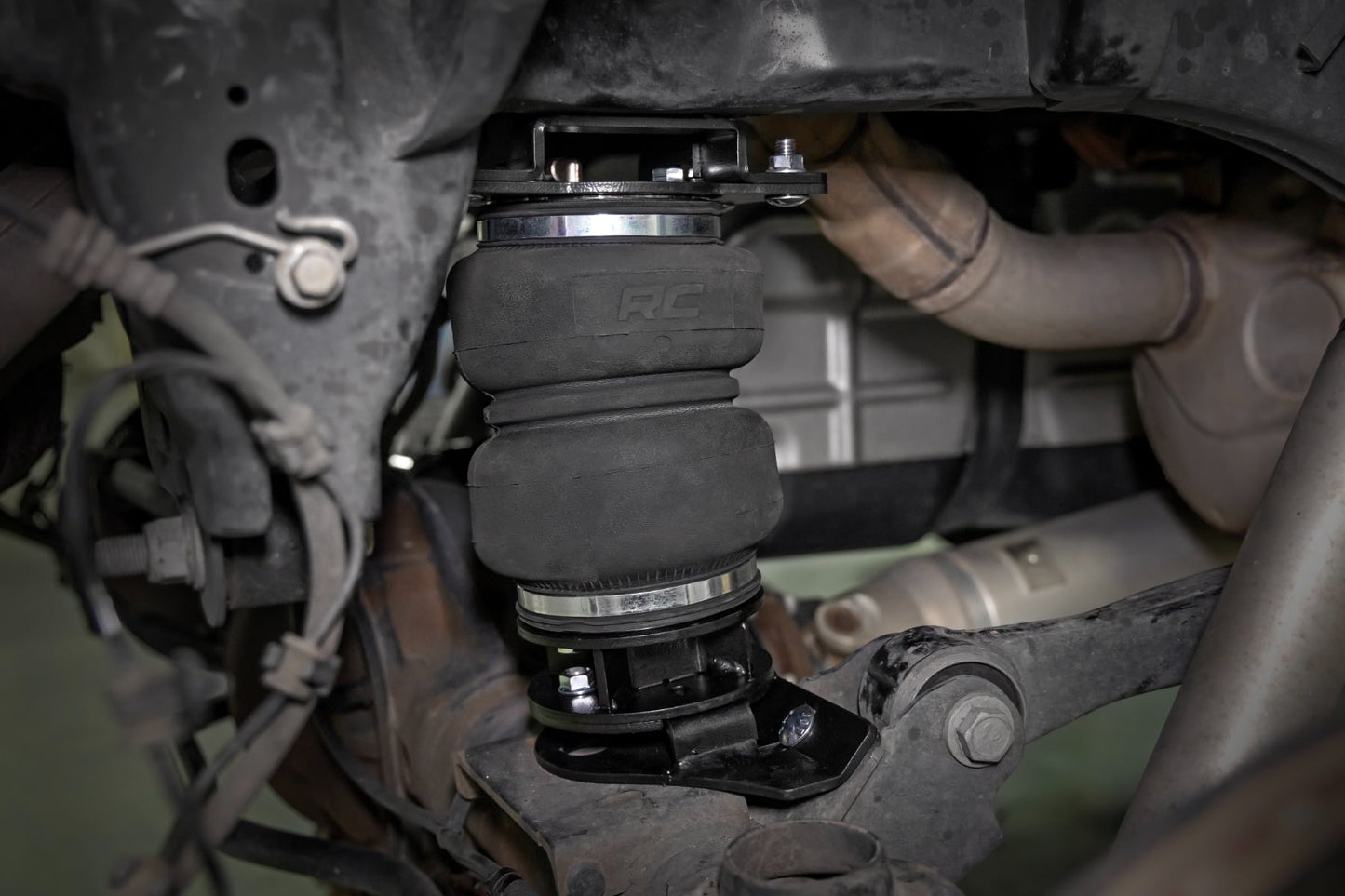 Air Spring Kit | 4 Inch Lift Kit | Ram 1500 4WD (2019-2026) - Image 3