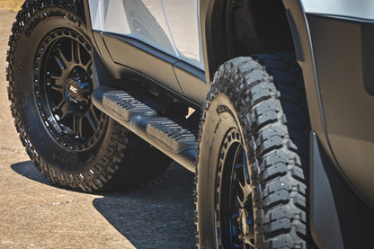 Oval Nerf Steps | Black | Toyota Land Cruiser 4WD (2024-2026) - Image 3