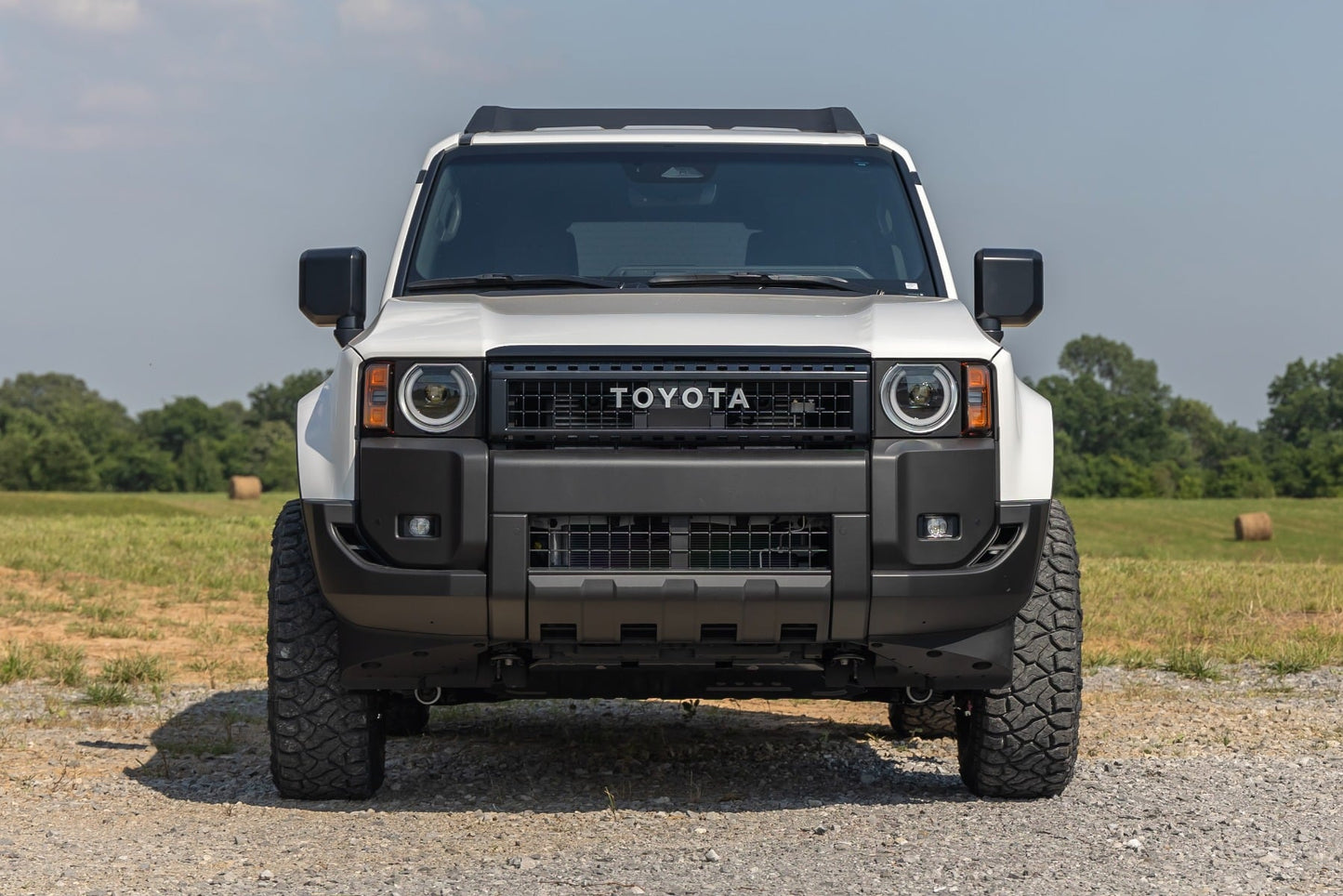 M1R Reservoir Loaded Struts | 2 Inch | Front | Toyota Land Cruiser 4WD (24-26) - Image 3