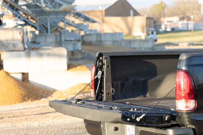 Tailgate Assist | Ford F-250/F-350 Super Duty 2WD/4WD (1999-2016) - Image 6