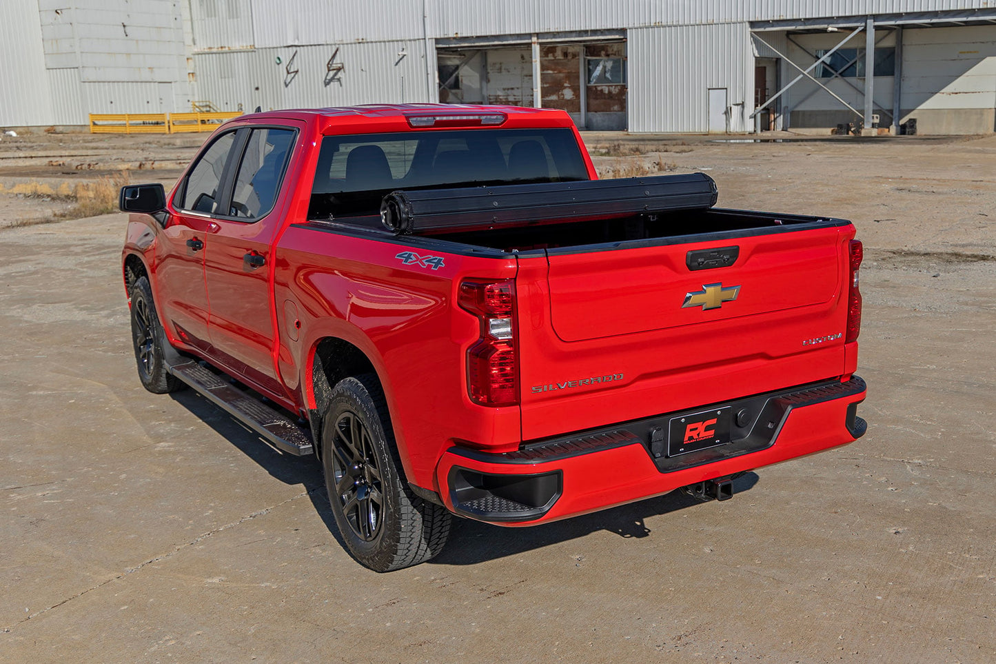 Hard Roll Up Bed Cover | 6'7" Bed | Chevy/GMC Sierra 1500 (19-26)/Silverado 1500 (19-26) - Image 6