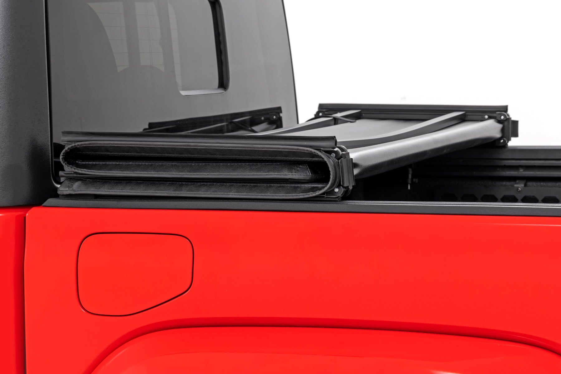 Soft Tri-Fold Bed Cover | 5' Bed | Jeep Gladiator JT 4WD (2020-2026) - Image 4
