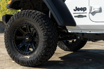 Rough Country 84 Series Wheel | Gloss Black | 18x8.5 | 5x5 | +0mm - Image 6