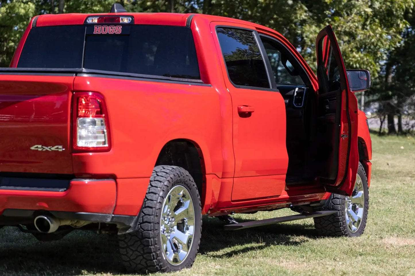 POWER RUNNING BOARDS LIGHTED | RAM 1500 (19-23)/1500 TRX (21-23)