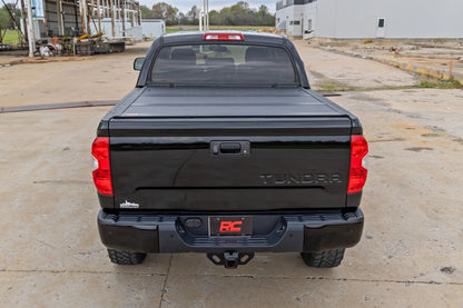 Hard Low Profile Bed Cover | 5'7" Bed | Toyota Tundra 2WD/4WD (2007-2021) - Image 5