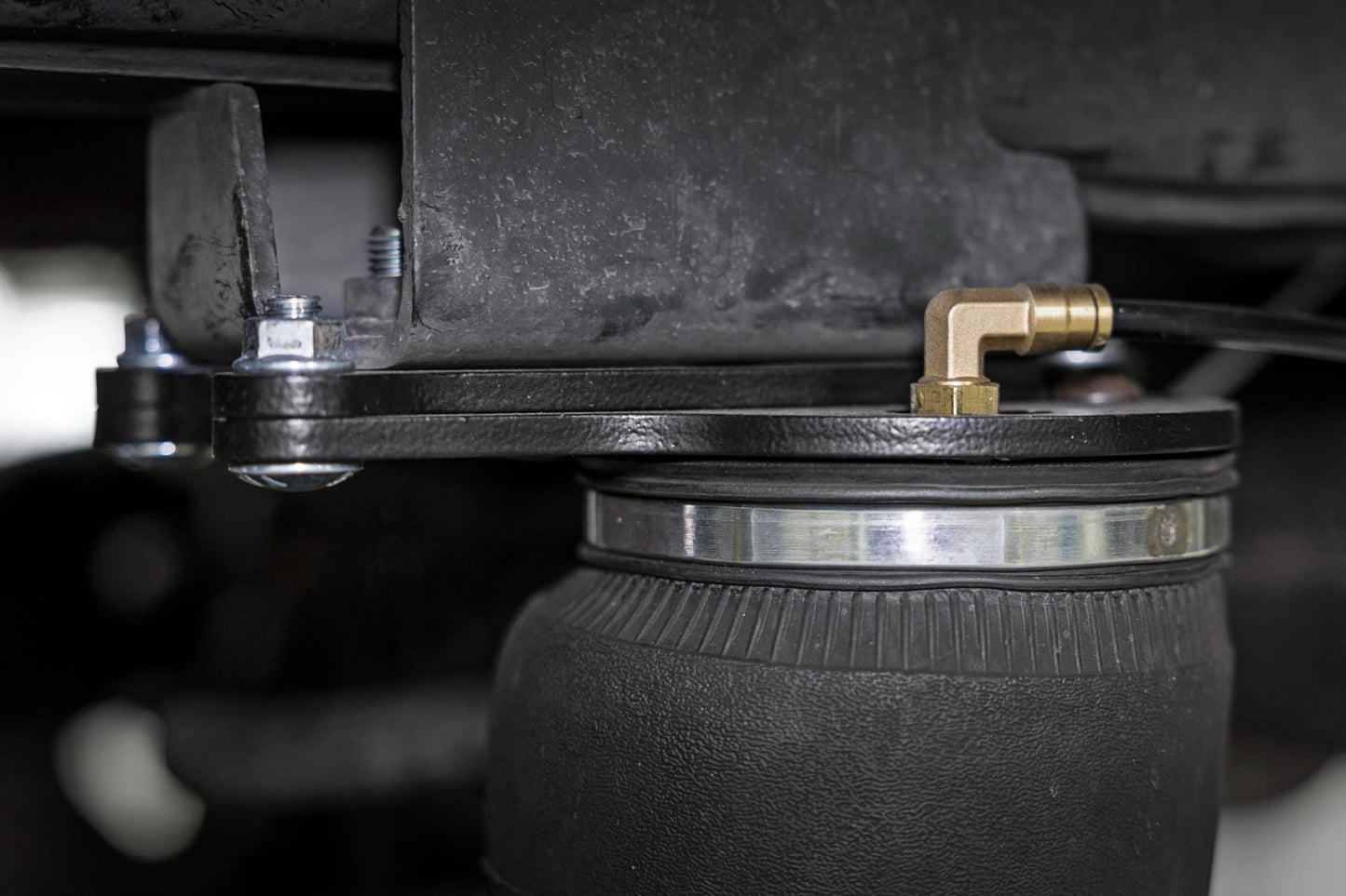 Air Spring Kit w/compressor | Ram 2500 4WD (2014-2025) - Image 5