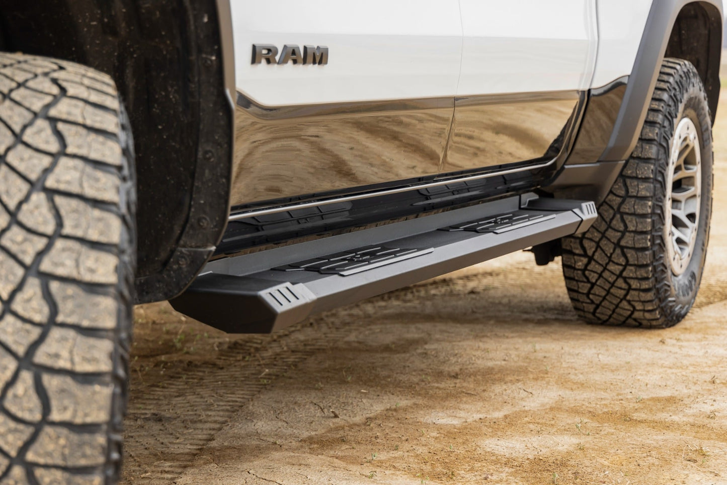 HD2 Aluminum Running Boards | Crew Cab | Ram 1500 (19-26)/1500 TRX (21-24) - Image 6