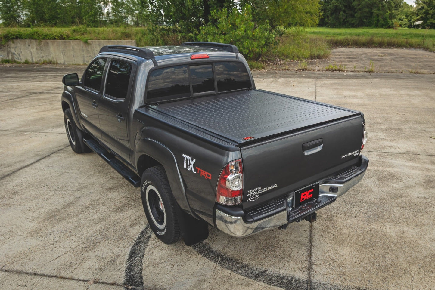 Hard Roll Up Bed Cover | 5' Bed | Toyota Tacoma 2WD/4WD (2005-2015) - Image 6