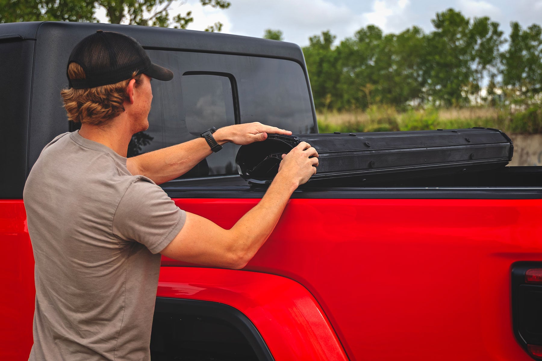 Hard Roll Up Bed Cover | 5' Bed | Jeep Gladiator JT 4WD (2020-2026) - Image 5