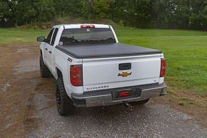 Soft Tri-Fold Bed Cover | 6'7" Bed | Chevy/GMC 1500/2500HD/3500HD (14-19 & Classic) - Image 6