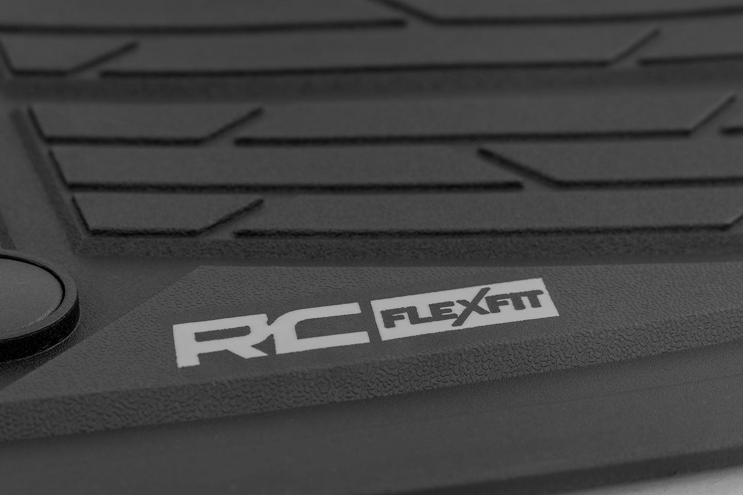 Flex-Fit Floor Mats | Front | Bucket | Chevy/GMC 1500/2500HD/3500HD (19-26) - Image 6