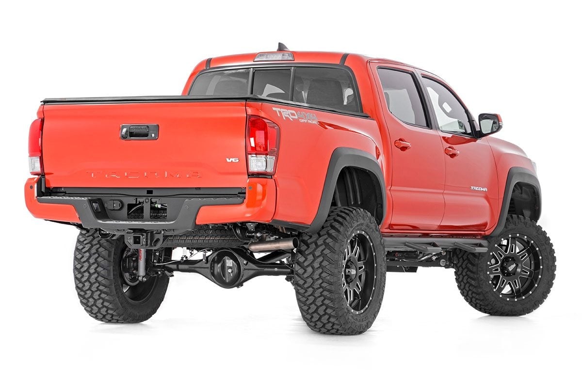 Soft Tri-Fold Bed Cover | 5' Bed | Dbl Cab | Toyota Tacoma 2WD/4WD (16-23) - Image 2