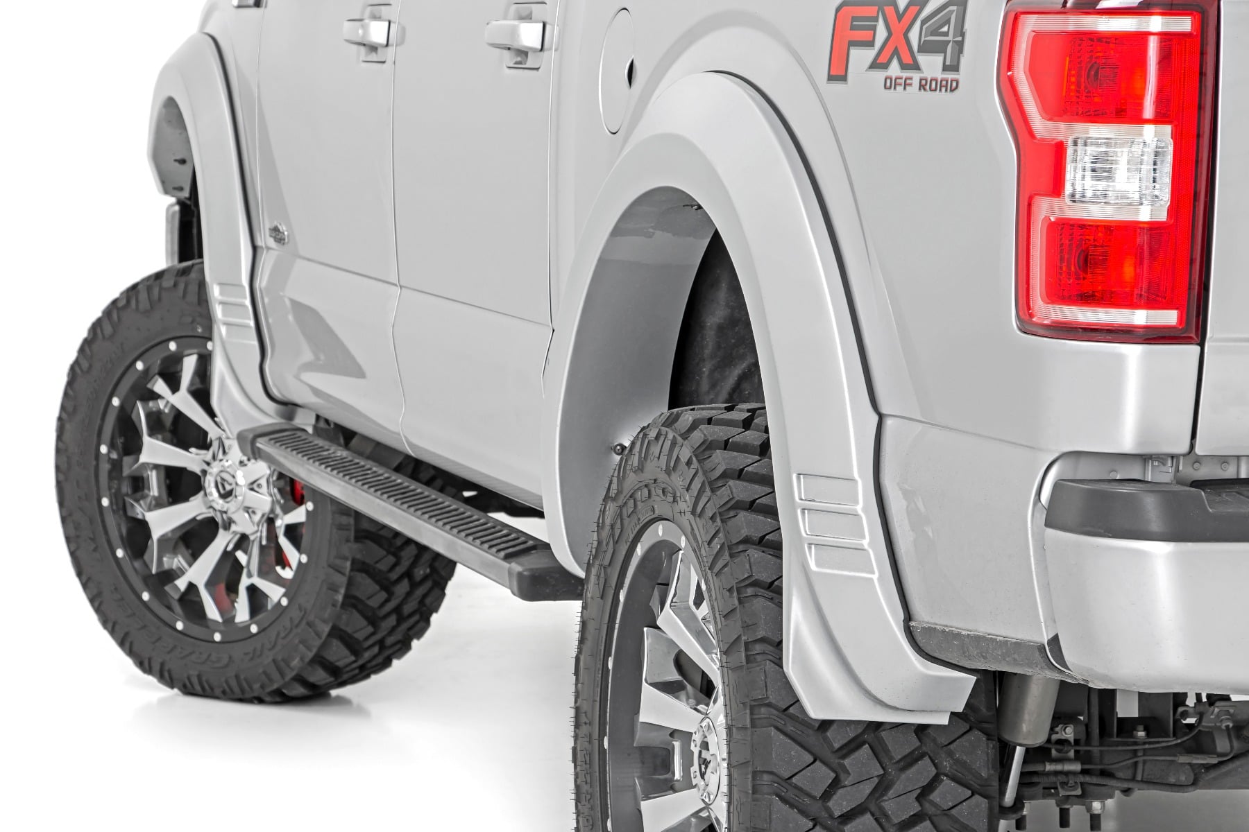 Fender Flares | SF1 | BN Silver Spruce | Ford F-150 2WD/4WD (2018-2020)