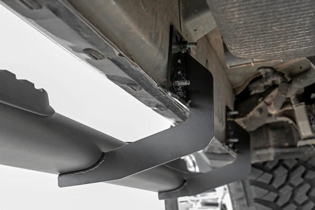 OVAL NERF STEP CREW CAB | BLACK | RAM 1500 2WD/4WD (2019-2023)