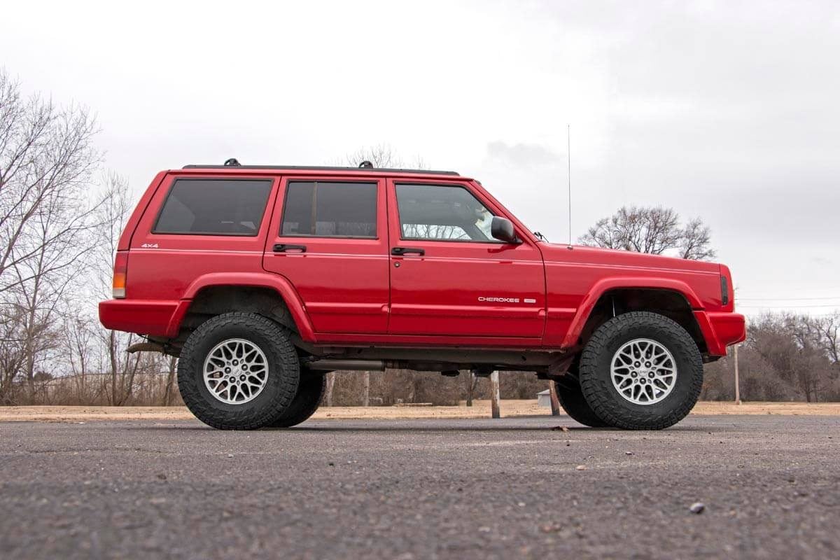 3 Inch Lift Kit | Series II | RR Springs | Jeep Cherokee XJ 2WD/4WD (84-01) - Image 4