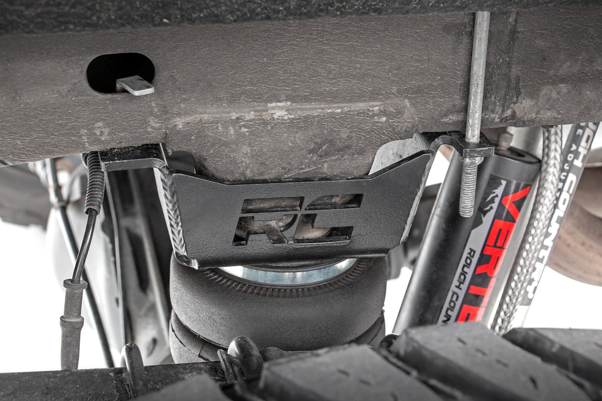 Air Spring Kit w/compressor | 6-7.5 Inch Lift Kit | Chevy/GMC 1500 (07-18 & Classic) - Image 3