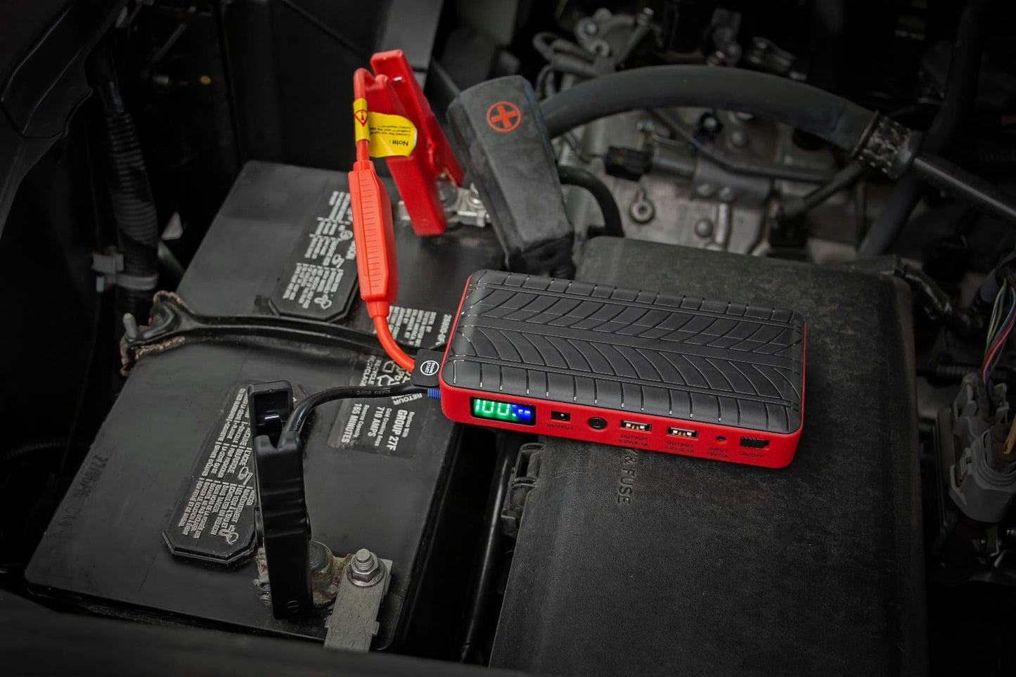 Battery Jumper And Air Compressor Combo - Image 2