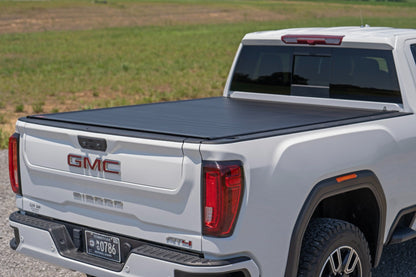 Hard Roll Up Bed Cover | 6'9" Bed | Chevy/GMC  Silverado/Sierra 2500HD/3500HD (20-26) - Image 5