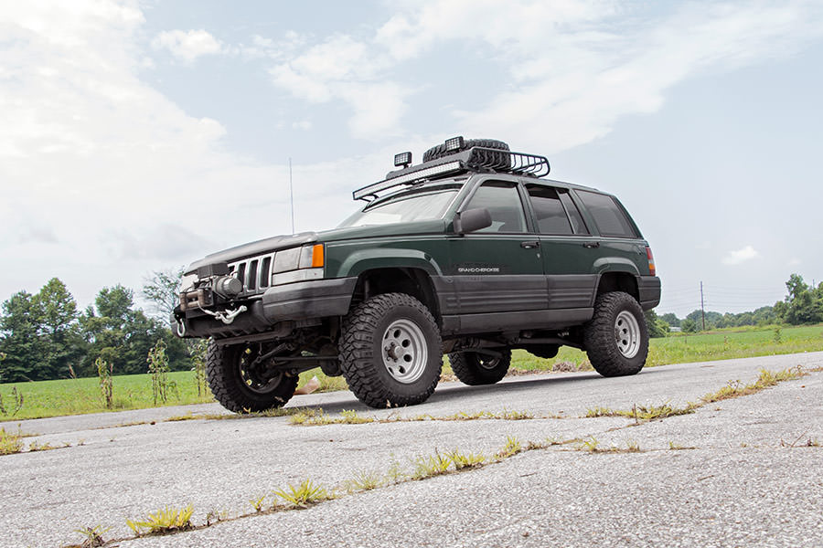 LED Light Mount | Upper Windshield | 50" Curved | Jeep Grand Cherokee ZJ (93-98) - Image 4