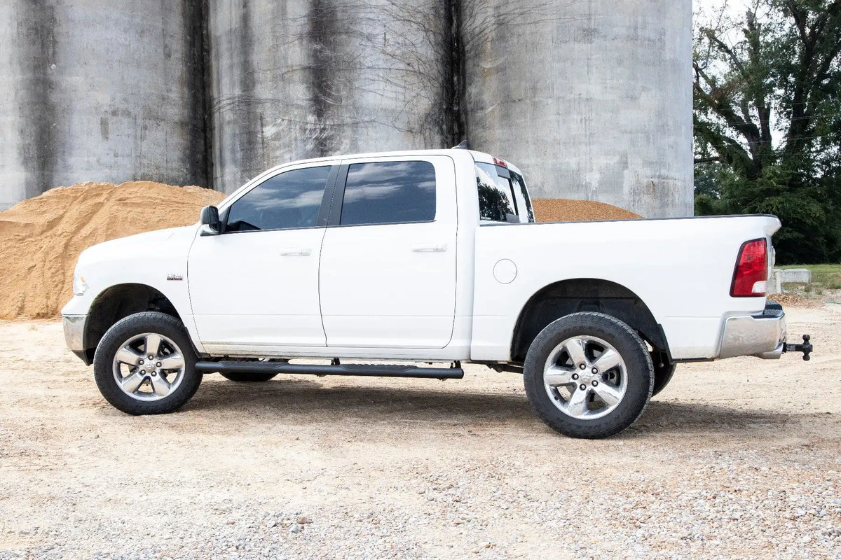 OVAL NERF STEP CREW CAB | BLACK | RAM 1500/2500/3500 2WD/4WD