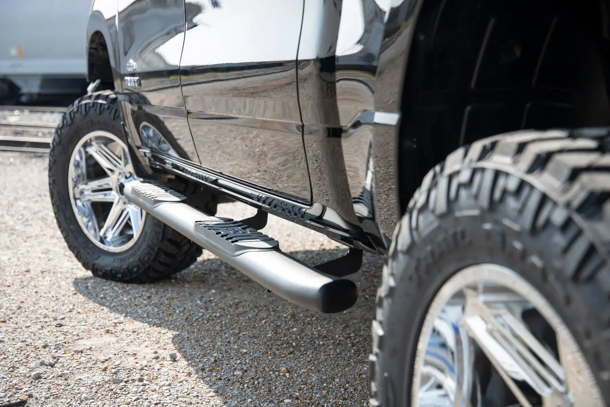 OVAL NERF STEP CREW CAB | BLACK | RAM 1500 2WD/4WD (2019-2023)