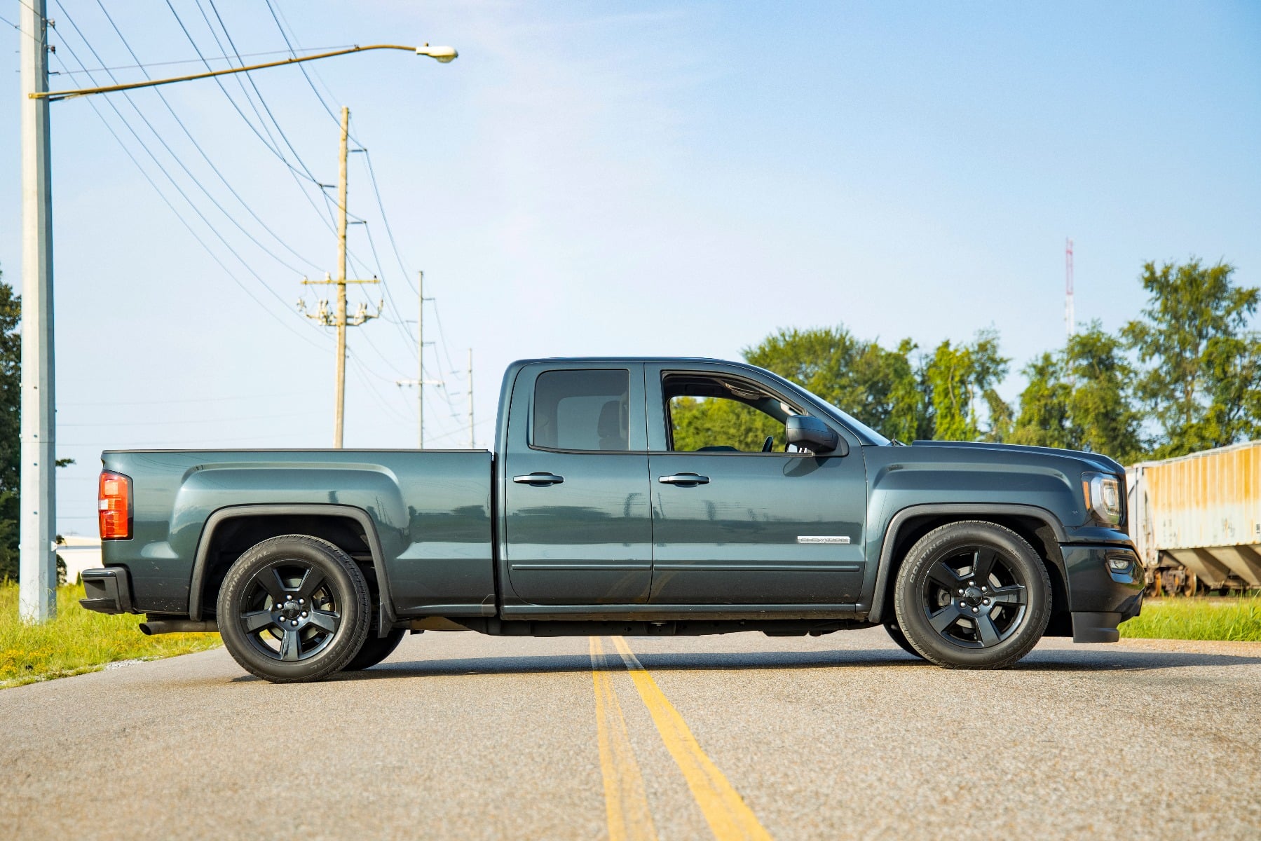 2 Inch Lowering Kit | 4 Inch Rear Lowering | Alum/Stamped Knuckle | Chevy/GMC 1500 (14-18) - Image 3