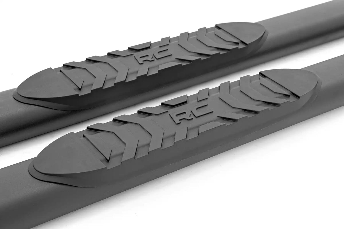 OVAL NERF STEP CREW CAB | BLACK | RAM 1500 2WD/4WD (2019-2023)