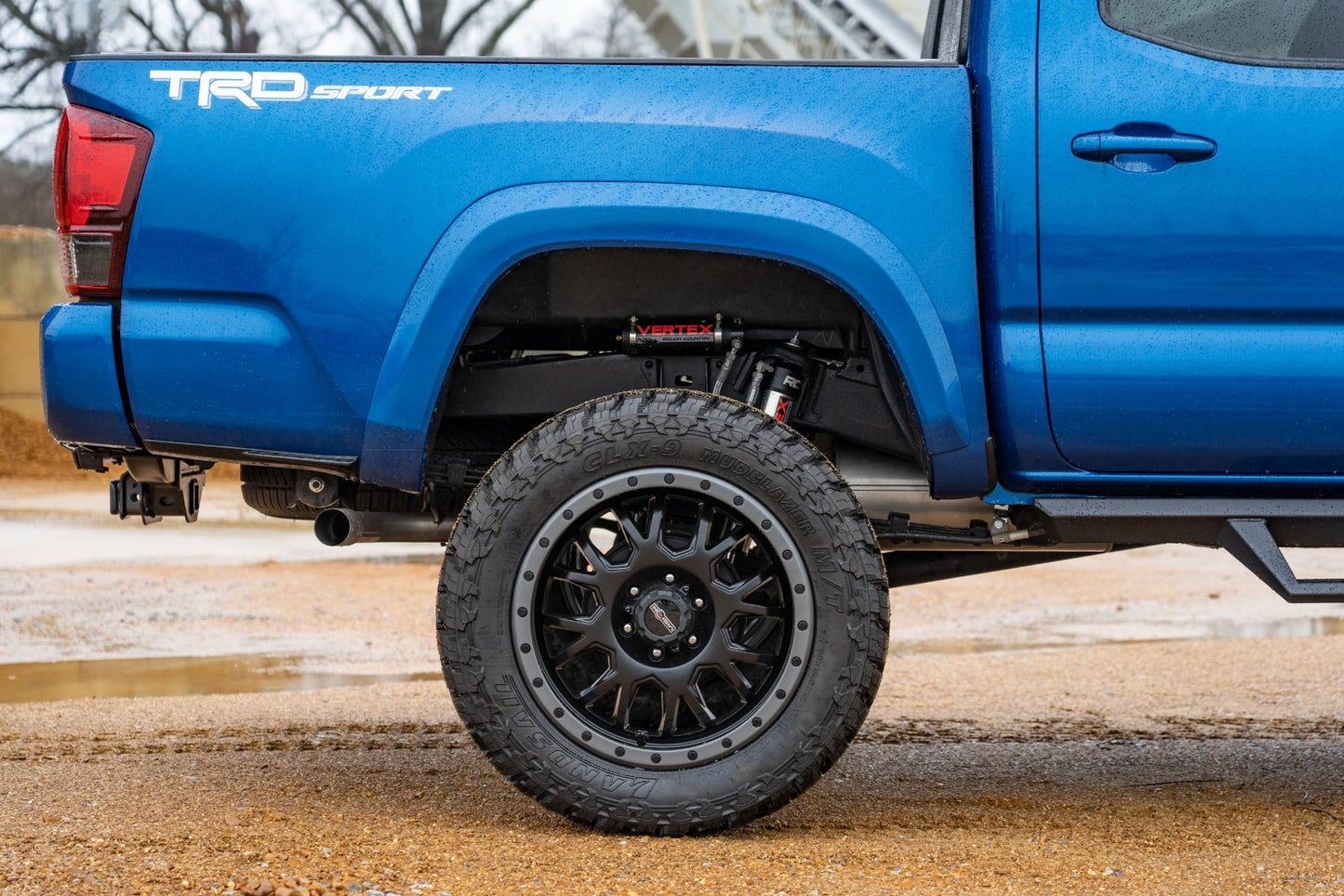 Vertex 2.5 Reservoir Rear Shocks | 6-7" | Toyota Tacoma 2WD/4WD (2005-2023) - Image 4