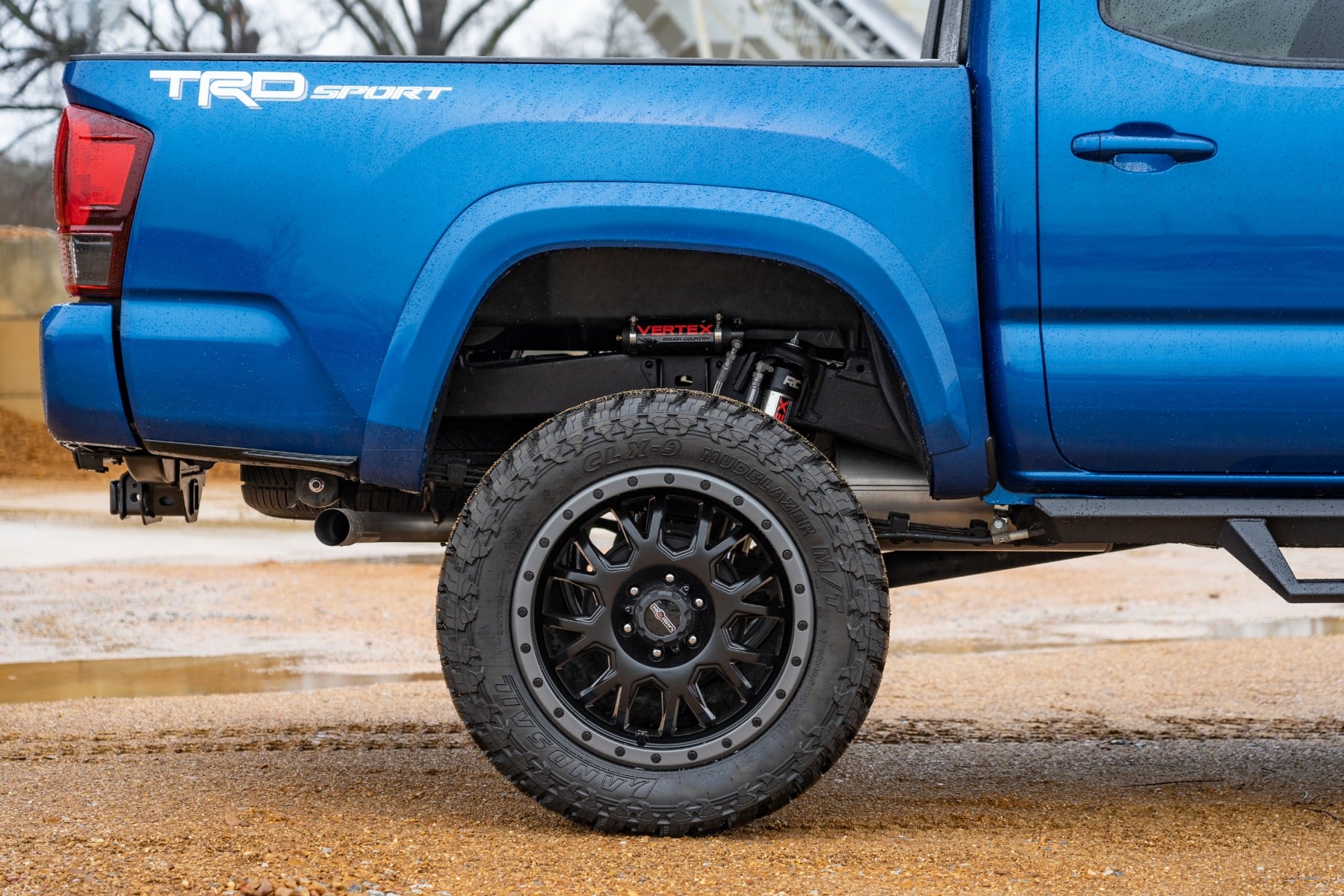 Vertex 2.5 Reservoir Rear Shocks | 6-7" | Toyota Tacoma 2WD/4WD (2005-2023) - Image 4