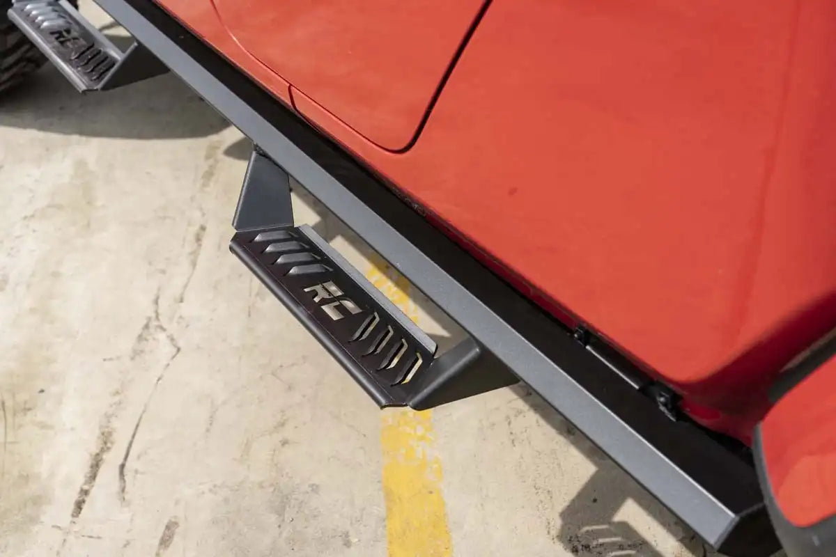AL2 DROP STEPS JEEP GLADIATOR JT 4WD (2020-2023)